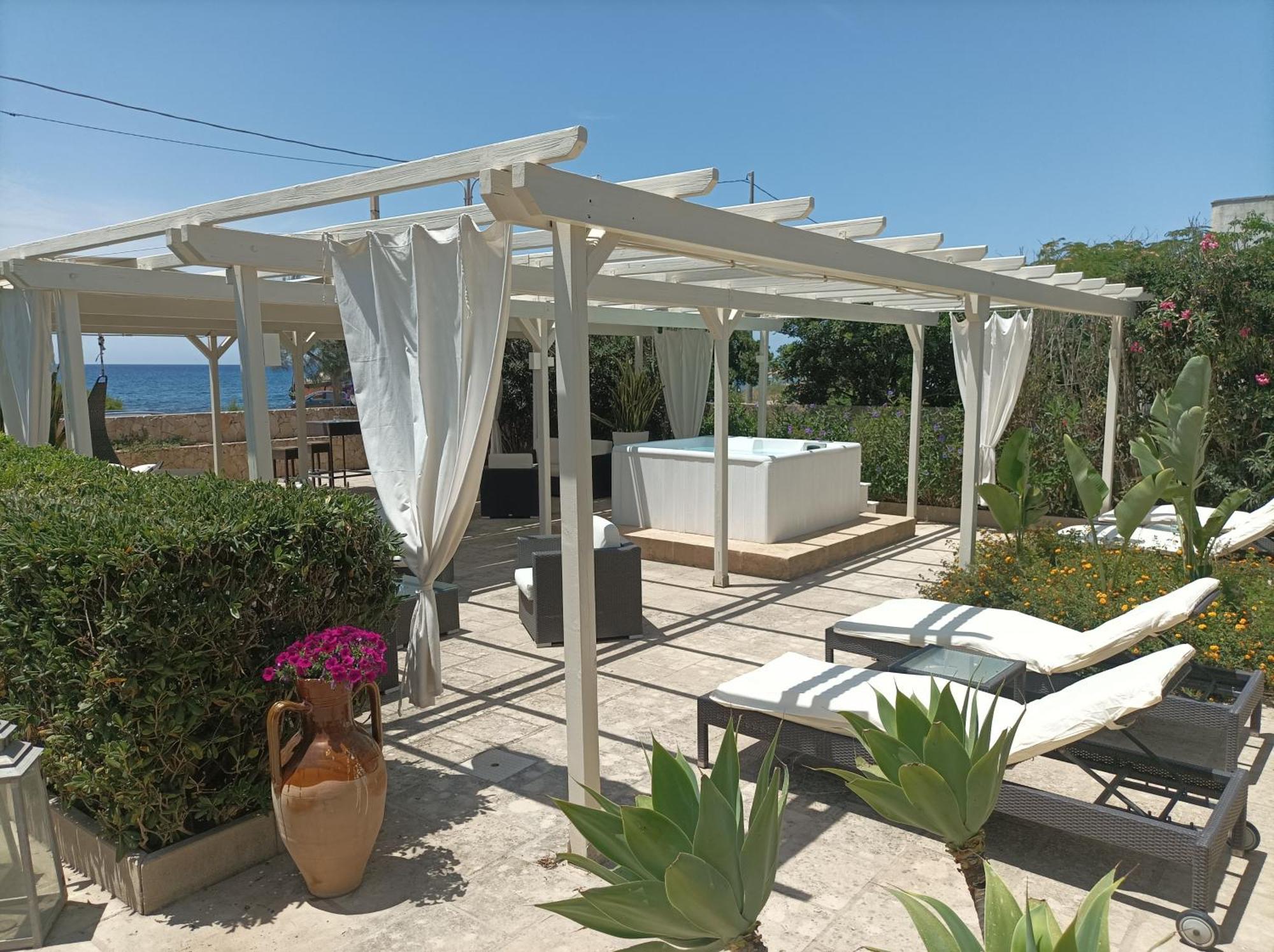 La Giara Resort Torre San Giovanni Exterior foto