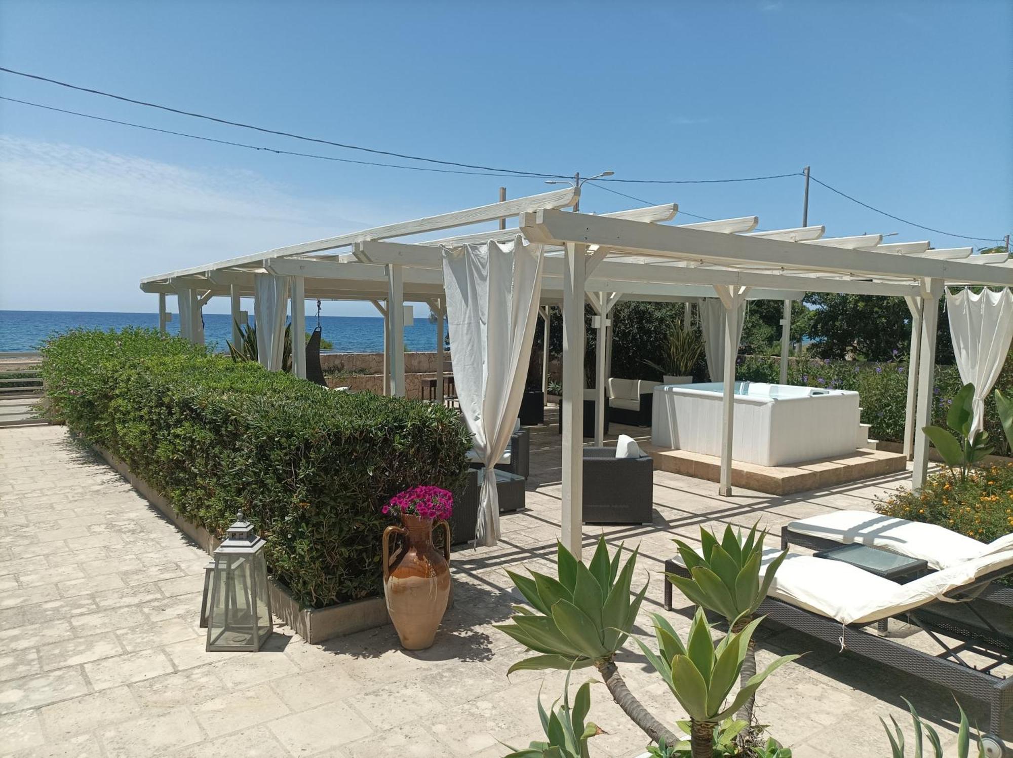 La Giara Resort Torre San Giovanni Exterior foto