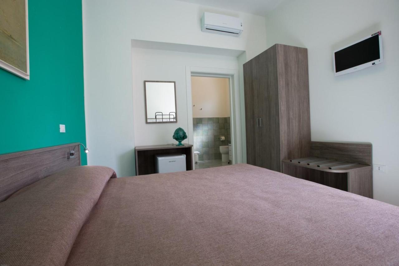 La Giara Resort Torre San Giovanni Habitación foto
